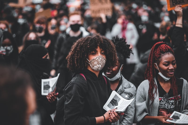 Clandestine Groups